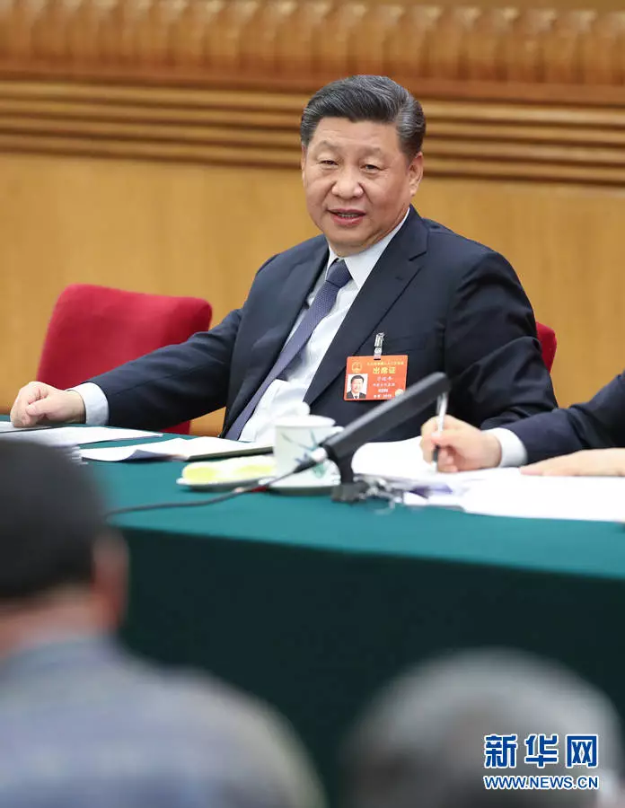 共和國是紅色的！習(xí)近平今年兩會(huì)這樣談“初心”(圖2)